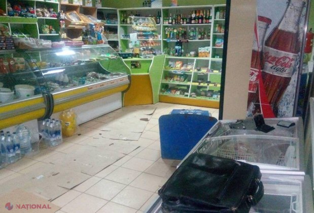 Un hoț GHINIONIST la Ungheni: A fost prins chiar la fața locului, cu cagulă pe față, cu o rangă în mâini și buzunarele pline cu bani