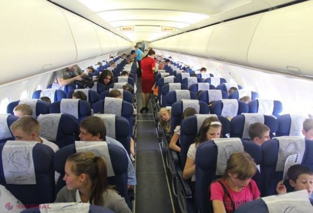 Autoritățile TAXEAZĂ DUR „Air Moldova”. „Pasagerii trebuie DESPĂGUBIȚI”