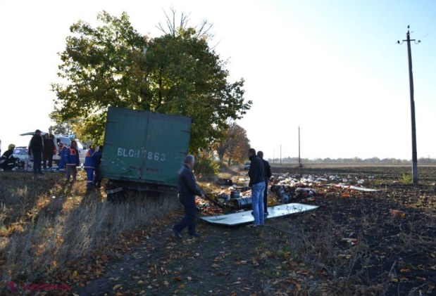 Foto // ACCIDENT la Orhei. Un autocamion a ajuns în șanț