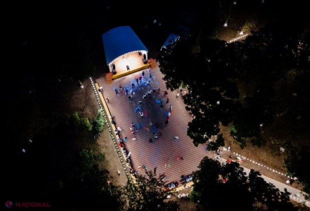 FOTO // În comuna Zorile din raionul Orhei, a fost amenajat un PARC și construită o estradă de vară. „Raionul Orhei este un model de dezvoltare și un exemplu demn de urmat”