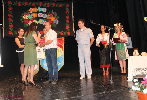 Deținuții minori au cântat și au spus poezii ca să-și mai reducă din pedeapsă