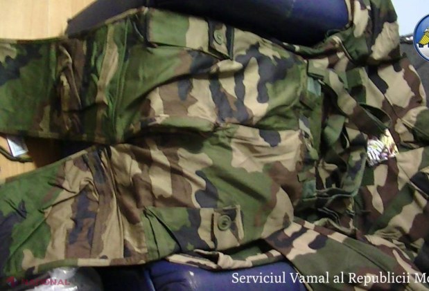  Aducea în R. Moldova un lot IMPUNĂTOR de haine MILITARE și saci de dormit din Europa. Ce intenții avea un tânăr de 30 de ani