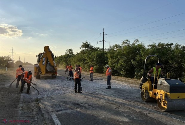 FOTO Temperaturi extreme în Republica Moldova: Pe o porțiune din drumul național M5 s-au ridicat dalele de beton