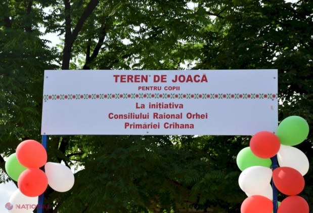 FOTO // În satele din raionul Orhei continuă PROIECTUL de amploare privind CONSTRUIREA terenurilor de joacă