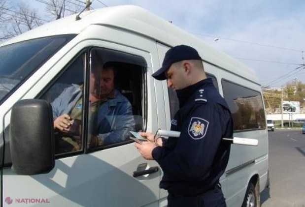 Microbuze cu defecte tehnice seriose. În ce condiții sunt transportați pasagerii