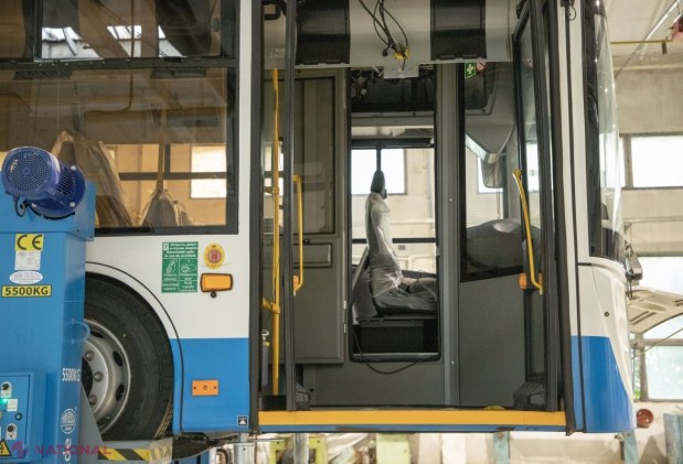 VIDEO // R. Moldova, PRODUCĂTOR de troleibuze. Costul unei unități de transport este de peste 300 de mii de euro, de două ori mai mic decât media de piață: „Avem ideea de a produce și tramvaie”