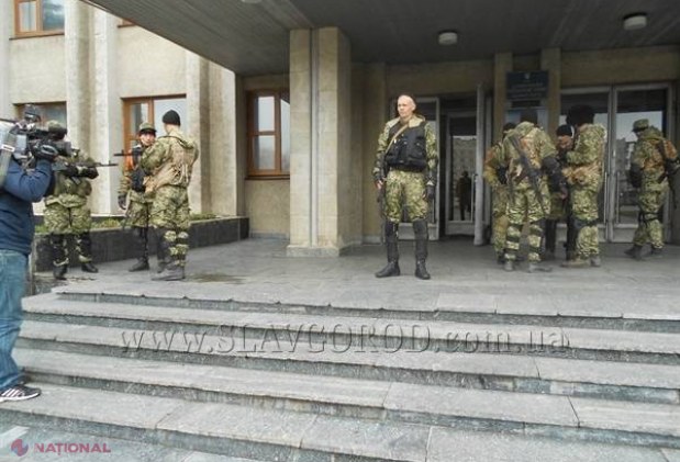 VIDEO, FOTO // Kremlinul a fost prins cu MINCIUNA. „Suntem amabilii omuleți verzi din Crimeea”
