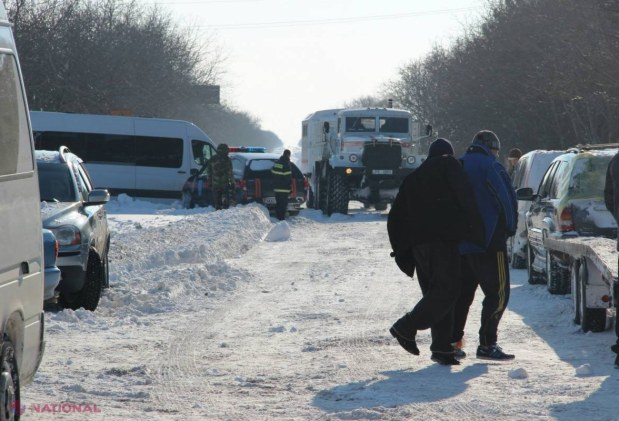 Ninsoarea de luni mai ține câteva sate în BEZNĂ