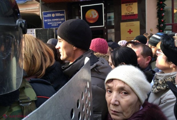 MĂRTURIILE unui moldovean care a mers să VOTEZE ieri la Moscova: „BĂTAIE DE JOC”