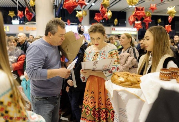 FOTO // Primii din cei 500 câștigători ai „Tombolei de Crăciun”, organizate în cadrul Programului „Casa mea e Moldova” pentru DIASPORA din Italia, au revenit acasă