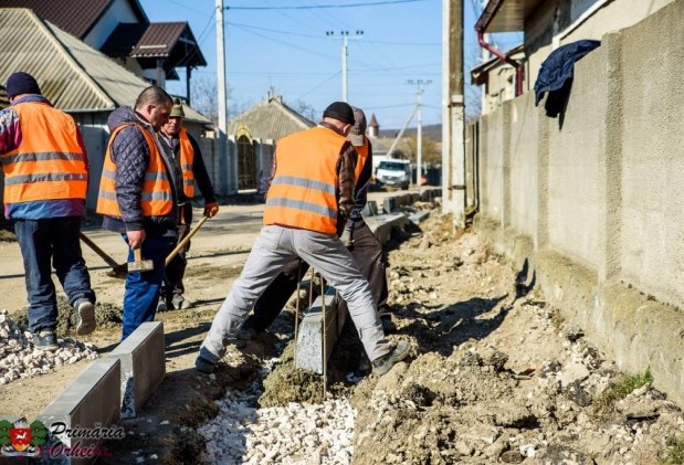 FOTO // Ilan Șor a lansat lucrările de „modernizare totală” a drumurilor din Orhei: „Vom dubla volumul de lucrări efectuate anul trecut”