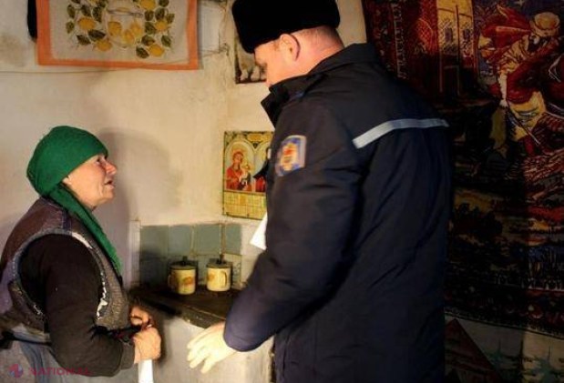 Razii ale pompierilor. În vizor sunt sobele defecte