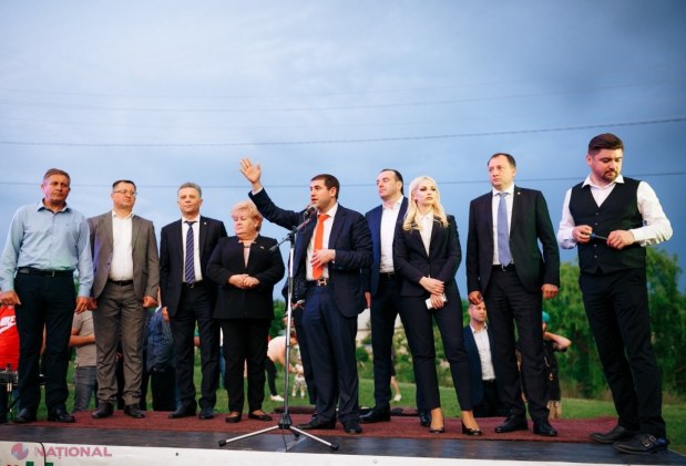 FOTO // Partidul „ȘOR” a dat în exploatare iluminatul stradal într-o altă localitate din circumscripțiile unde candidații formațiunii au câștigat la parlamentare