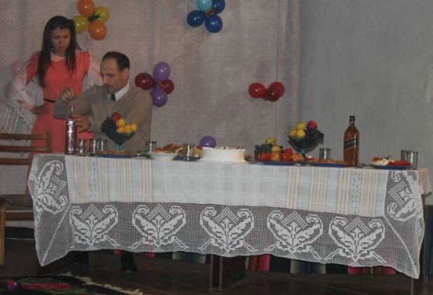 A CONFUNDAT mireasa cu soacra: TEATRU la Penitenciarul nr.13 din Chișinău