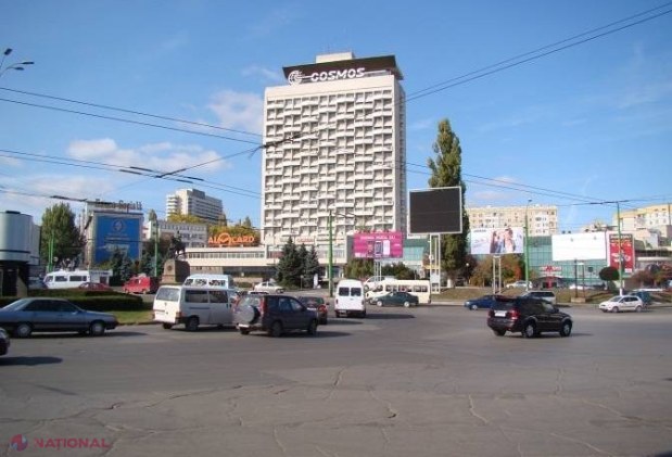 ATENȚIE // Circulația rutieră la sensul giratoriu de pe bd. C. Negruzzi va fi SISTATĂ mâine