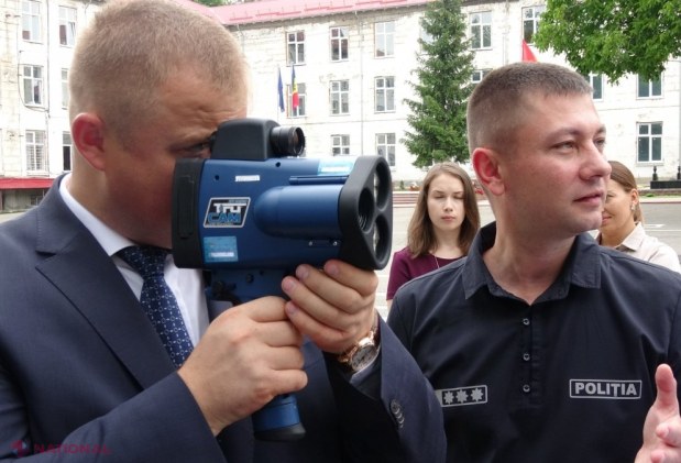 FOTO // Păzea, ȘOFERI! Poliția de patrulare a fost dotată cu aparate RADAR care detectează viteza pe timp de ceață, ploaie, zăpadă și chiar NOAPTEA