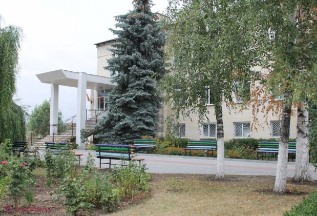 Cu ce vor fi UIMIȚI elevii unei școli din R. Moldova pe 1 septembrie