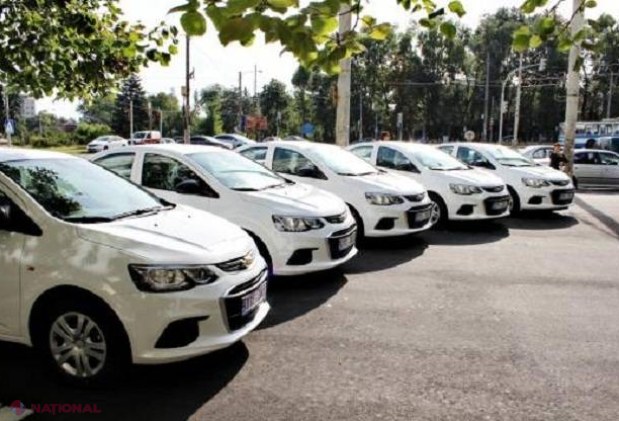 UE a donat cinci automobile noi pentru echipele responsabile de acordarea serviciilor persoanelor cu dizabilități din R. Moldova