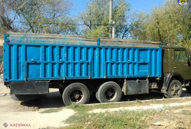Ce aducea din Transnistria un șofer care „nu știa” ce transportă