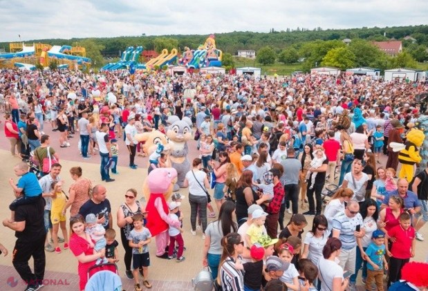 FOTO // Număr-RECORD de vizitatori la deschiderea sezonului de vară la „OrheiLand” - peste 70 000 de oameni
