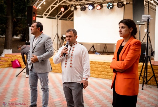 FOTO // În comuna Zorile din raionul Orhei, a fost amenajat un PARC și construită o estradă de vară. „Raionul Orhei este un model de dezvoltare și un exemplu demn de urmat”
