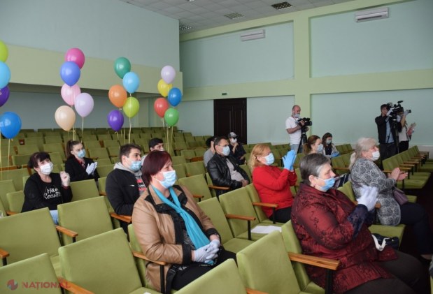 FOTO // Alte 20 de familii au revenit la Orhei din străinătate, în baza unui program al Partidului „ȘOR”. Beneficiarii au primit îndemnizația unică de 10 000 de lei