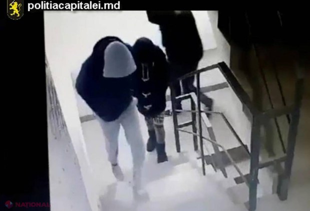 VIDEO // JOSNICIE: Au FURAT din scările blocurilor cărucioare pentru copii, biciclete, trotinete și mașinuțe