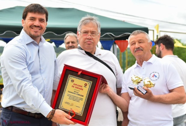 FOTO, VIDEO // Turneu de TRADIȚIE la Călărași. Circa 270 de atleți din mai multe state au participat la cea de-a 39-a ediție a Cupei Călărași la lupte libere