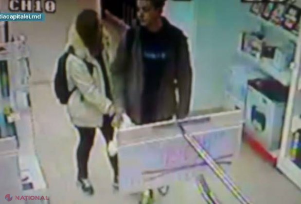 Cum au FURAT doi TINERI o tabletă dintr-un magazin din Chişinău. Nu bănuiau că sunt FILMAŢI