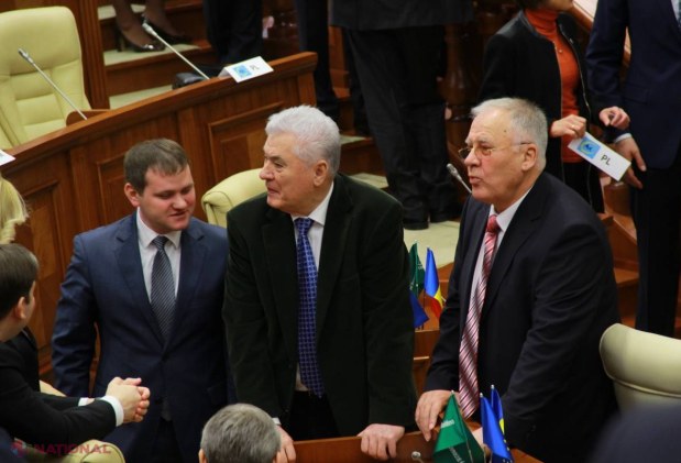 „FISURI” între negociatori: „Oare ce CADOURI va mai cere Diacov?”