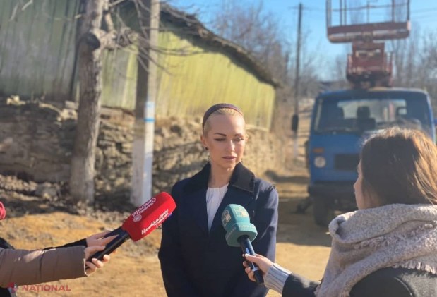FOTO // Programul lui Șor se extinde: până la sfârșitul anului, în toate satele raionului Orhei vor fi instalate sisteme de iluminare stradală