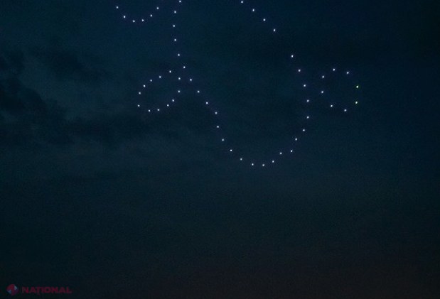 VIDEO, FOTO // Peste 100 de DRONE au făcut un show de excepție la „OrheiLand”