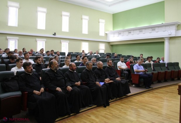 Interes sporit: Peste 60 de candidați s-au înscris la extensiunea Facultății de Teologie Ortodoxă la Chișinău
