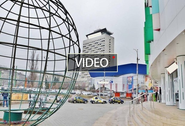 VIDEO // BĂTAIE într-un local din Chișinău: Un tânăr de 19 ani a ajuns cu fractură de mandibulă la spital. Agresorul, reținut
