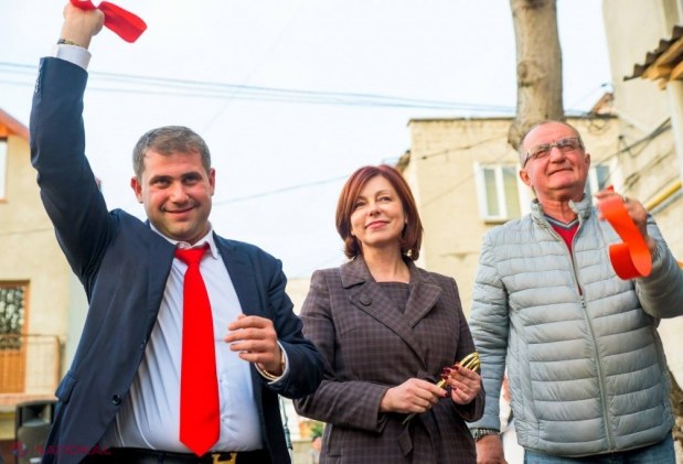 FOTO // Primarul de Orhei, Ilan Șor, a mai inaugurat o curte renovată capital, în cadrul Programului „Operațiunea Curtea”