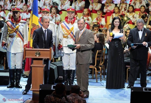 FOTO // Premiile Naționale au ajuns la laureați