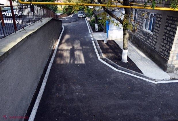 FOTO // Peste 50 de CURȚI de bloc din Orhei au fost MODERNIZATE de echipa lui Ilan Șor. O nouă curte a fost dată recent în exploatare: „Facem așa încât Orhei să devină un model de dezvoltare pentru toate orașele din R. Moldova”