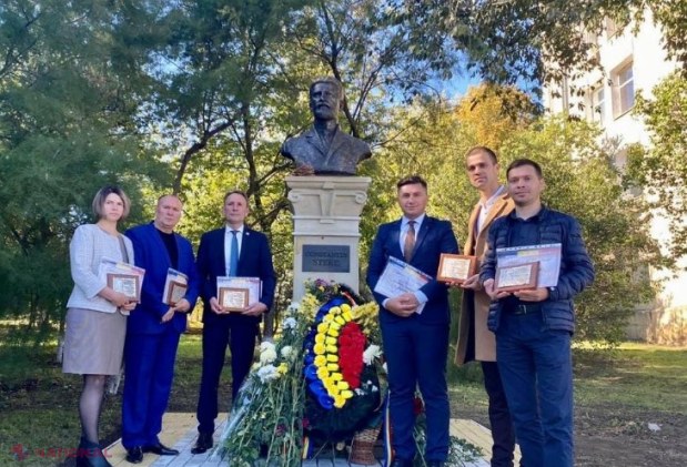 Bustul lui Constantin Stere, inaugurat la Rezina în prezența unui deputat din România