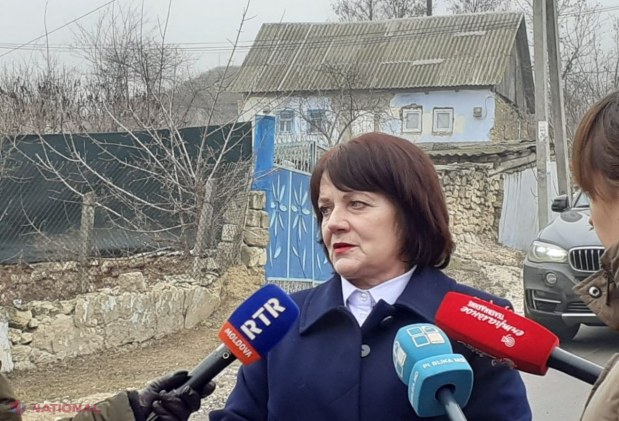 FOTO // Partidul „ȘOR” continuă lucrările de ILUMINARE STRADALĂ a satelor conduse de primarii formațiunii
