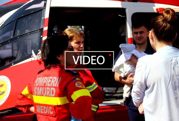 VIDEO // Un bebeluș de șase luni din R. Moldova, transportat cu elicopterul SMURD la București