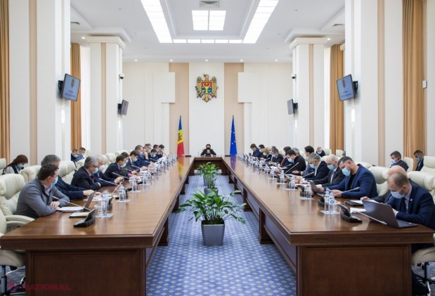 VIDEO // Veste BUNĂ pentru MOLDOVENII care au ajutat și găzduit REFUGIAȚII din Ucraina. ONU preia gestionarea crizei, iar pentru început vor fi alocate 120 de MILIOANE de dolari: „Nu am văzut niciodată o asemenea MOBILIZARE ca în R. Moldova”