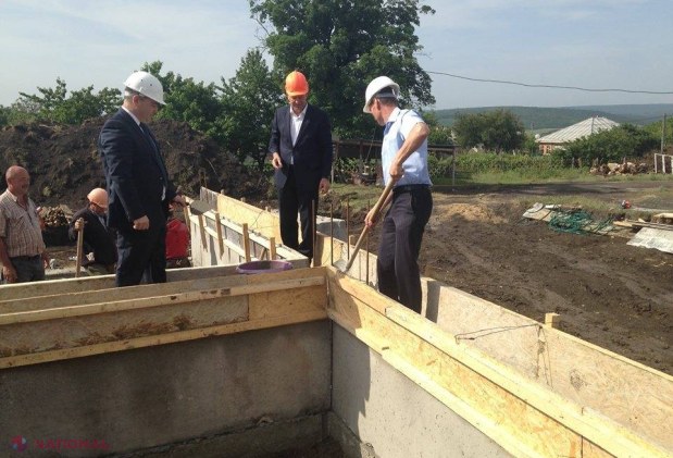 FOTO Ministrul Sănătății, într-o ipostază INEDITĂ, alături de un DEPUTAT