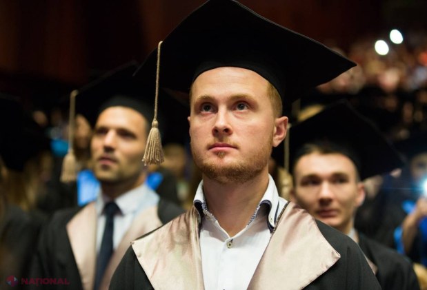 Așteptările premierului Filip față de ABSOLVENȚII Universităţii de Medicină și Farmacie