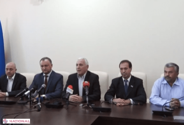 TRASEIȘTII // Deputații „OPORTUNIȘTI” din Comrat trec deja în echipa lui Dodon