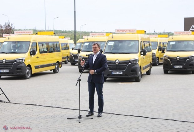 FOTO, VIDEO // Guvernul României donează R. Moldova încă 69 de autobuze școlare, în valoare de 74 de milioane de lei. Ambasadorul Cristian-Leon Țurcanu: „Prin acest lot de autobuze, contribuim la îmbunătățirea calității în educație”