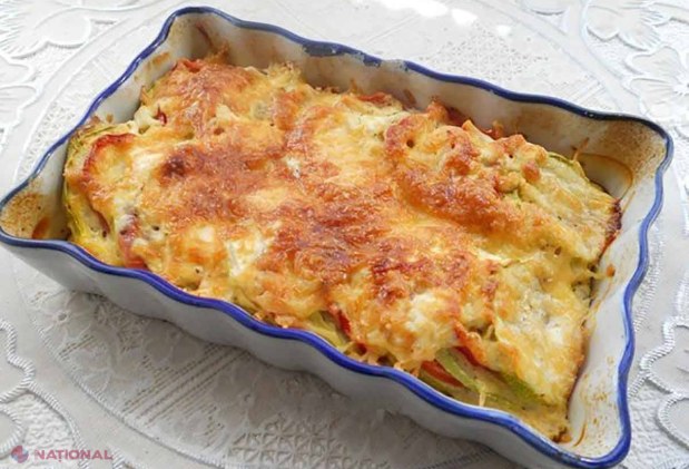 REŢETĂ /de nota zece / Dovlecei cu roșii și cașcaval la cuptor