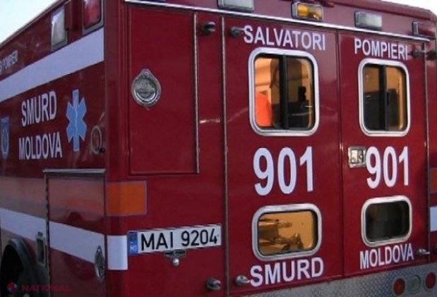 Un bebeluș de numai trei zile, transportat de URGENȚĂ de un echipaj SMURD la spital