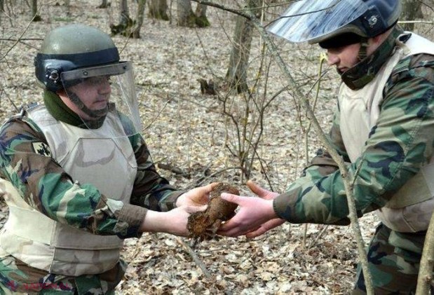 Lucrau pe câmp și au descoperit BOMBE: Zeci de obiecte explozive, LICHIDATE în R. Moldova luna trecută