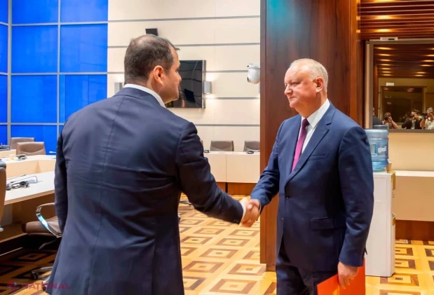 ULTIMA ORĂ // Lecții de TRADARE de la Igor Dodon: După ce l-a vândut pe Voronin, liderul PSRM îi dă idei lui Tofan cum să rupă PAS și să-și facă propriul partid: „Acest pas va rămâne în istorie...”