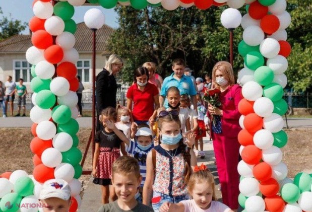 FOTO // Un nou PROIECT lansat la inițiativa lui Ilan Șor: „Câte un teren de joacă pentru copii în fiecare sat”. Primul a fost inaugurat în satul Cuhnești